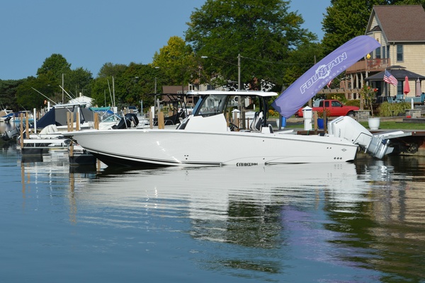Fish Tales IV 32ft Fountain Yacht For Sale