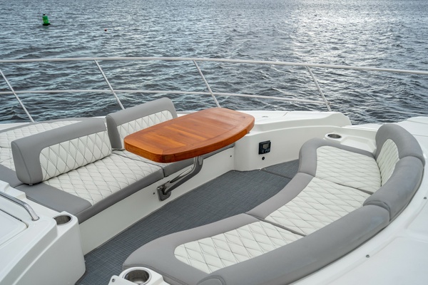 Bella 65ft Sea Ray Yacht For Sale