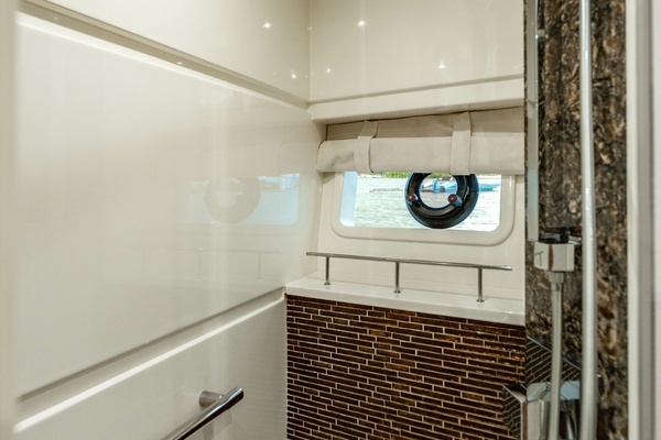 Bella 65ft Sea Ray Yacht For Sale