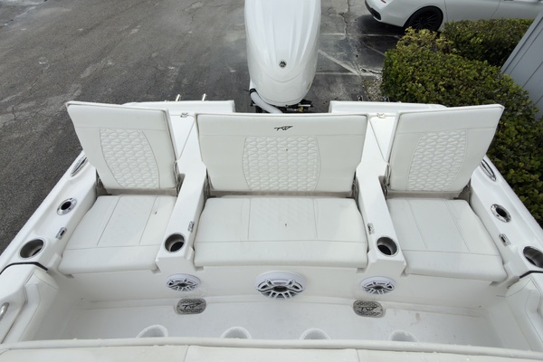 25ft Tidewater Yacht For Sale