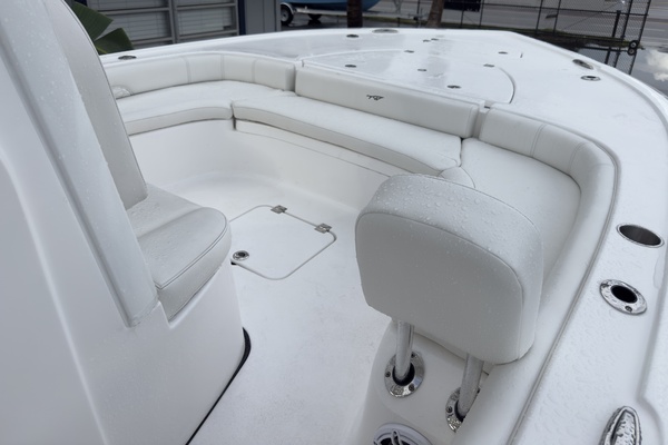25ft Tidewater Yacht For Sale