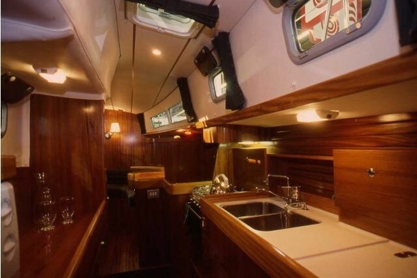 Southern Rain 44ft Beneteau Yacht For Sale