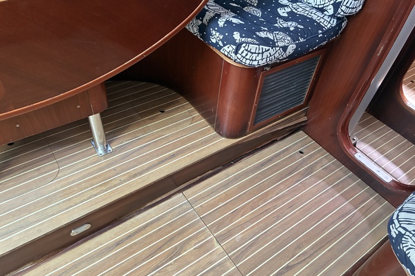 Southern Rain 44ft Beneteau Yacht For Sale