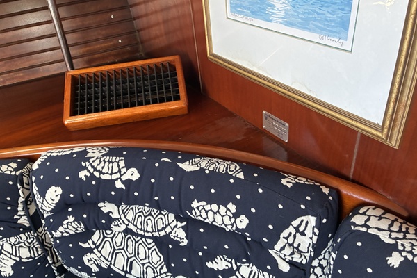 Southern Rain 44ft Beneteau Yacht For Sale