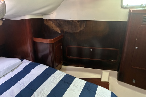 Southern Rain 44ft Beneteau Yacht For Sale