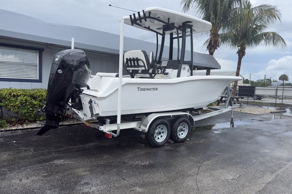 21ft Tidewater Yacht For Sale