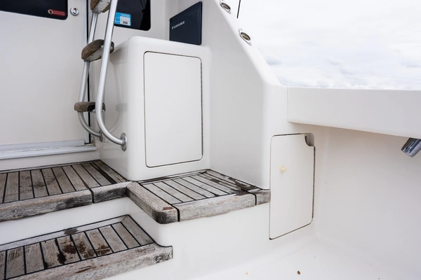 Viking 48 Convertible Yacht For Sale