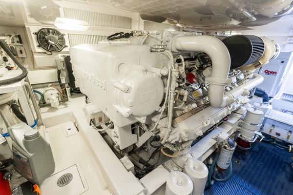 Ravenous 48ft Viking Yacht For Sale