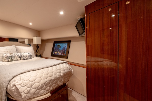 Ravenous 48ft Viking Yacht For Sale