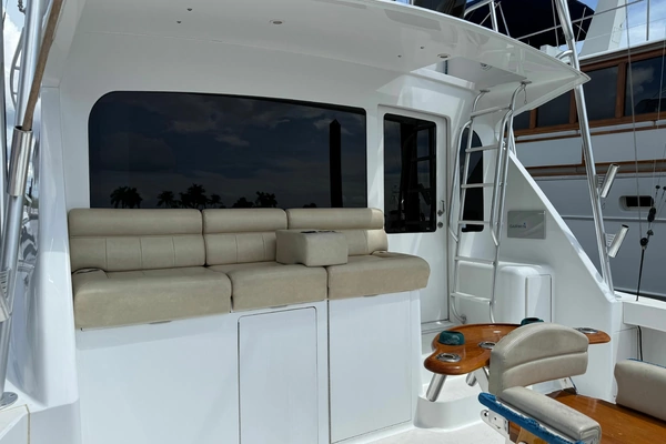 Viking 52 Convertible Yacht For Sale