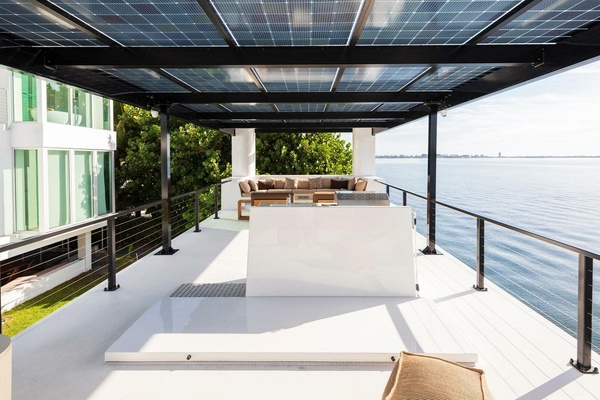 THE MYTH 50ft Custom Yacht For Sale