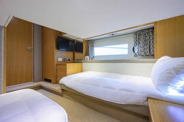 Aquarius 44ft Riviera Yacht For Sale