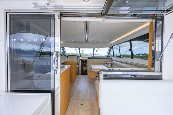 Aquarius 44ft Riviera Yacht For Sale