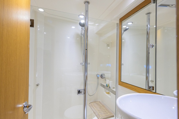 Aquarius 44ft Riviera Yacht For Sale