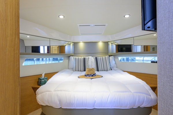 Aquarius 44ft Riviera Yacht For Sale