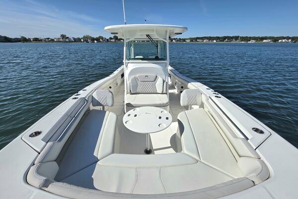 32ft World Cat Yacht For Sale