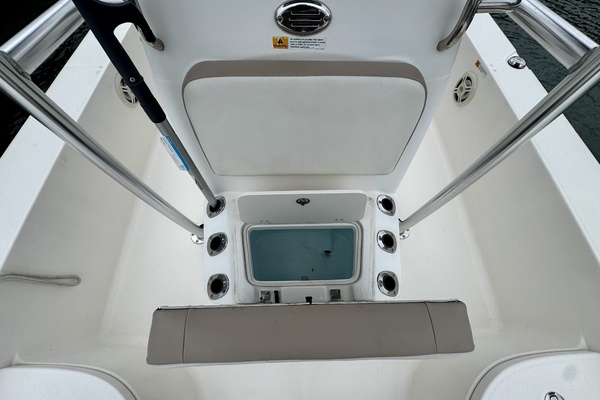 20ft Robalo Yacht For Sale