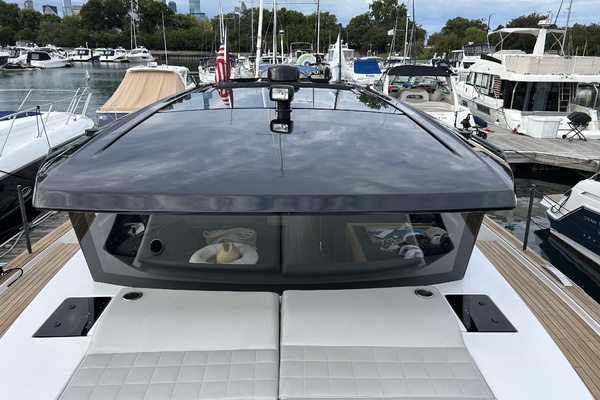 Sweet Home Chicago 52ft Pardo Yachts Yacht For Sale