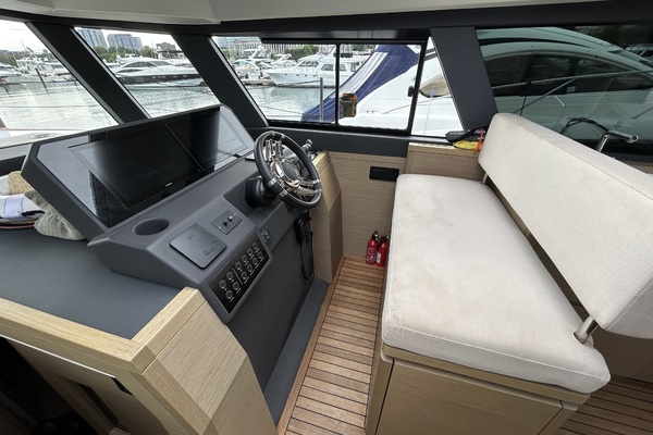 Sweet Home Chicago 52ft Pardo Yachts Yacht For Sale