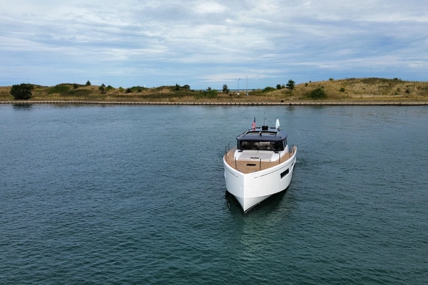 Pardo Yachts 52 GT Yacht For Sale