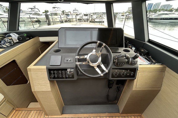 Sweet Home Chicago 52ft Pardo Yachts Yacht For Sale