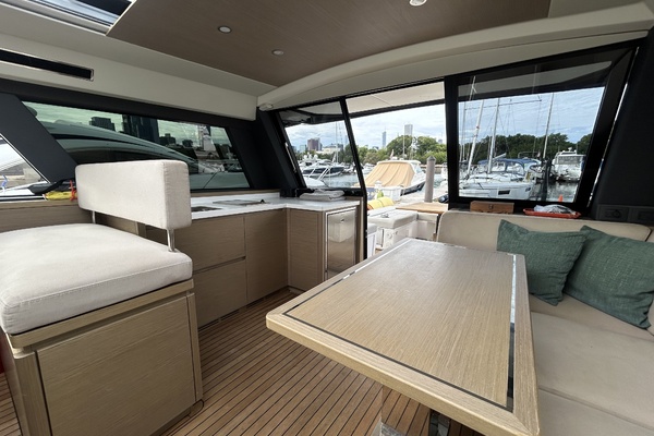 Sweet Home Chicago 52ft Pardo Yachts Yacht For Sale