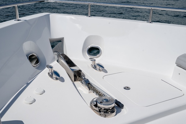 Imagine 75ft Hatteras Yacht For Sale