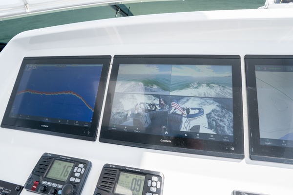 Imagine 75ft Hatteras Yacht For Sale