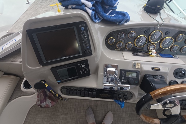 35ft Cruisers Yachts Yacht For Sale