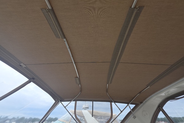 35ft Cruisers Yachts Yacht For Sale