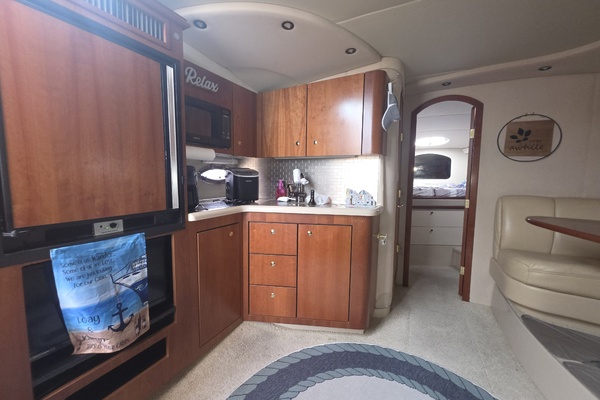 35ft Cruisers Yachts Yacht For Sale