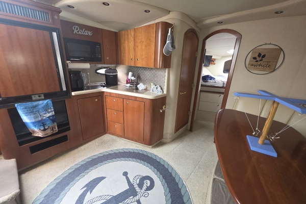 35ft Cruisers Yachts Yacht For Sale