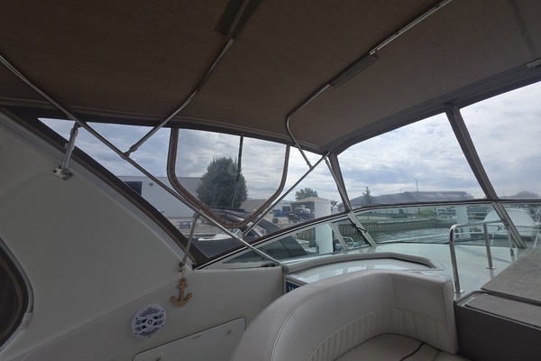 35ft Cruisers Yachts Yacht For Sale
