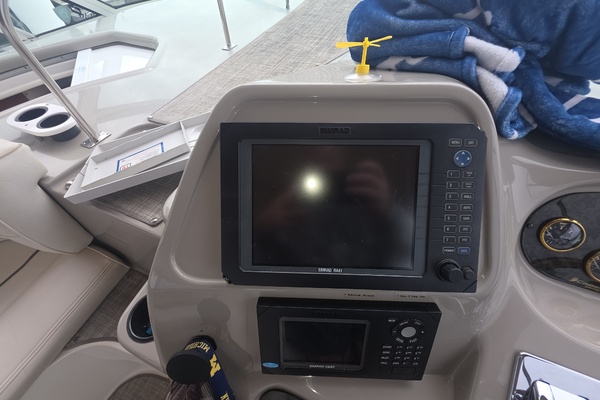 35ft Cruisers Yachts Yacht For Sale