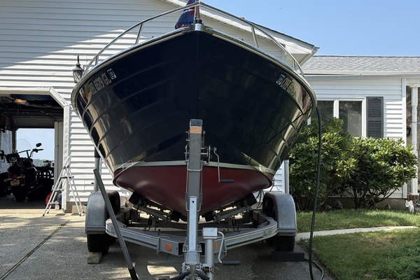 Dory 22ft Chris Craft Yacht For Sale