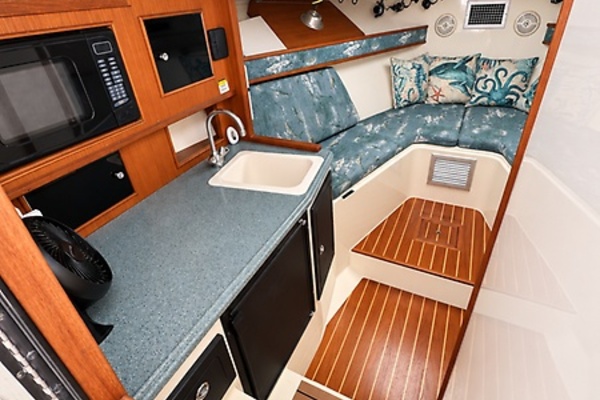 Pole Position  28ft Carolina Classic Yacht For Sale