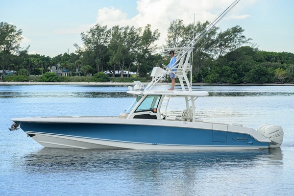 38-ft-Boston Whaler-2018-380 Outrage- Riviera Beach Florida United States  yacht for sale