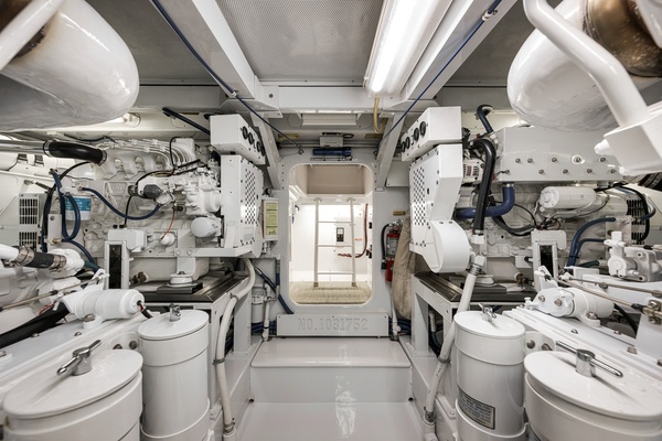 COEMOTION 0ft Merritt Yacht For Sale