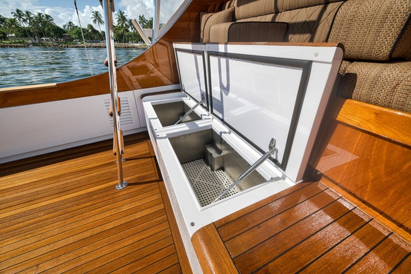 COEMOTION 0ft Merritt Yacht For Sale