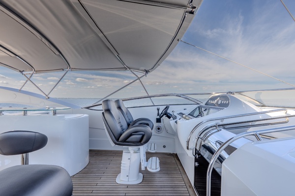 2004Sunseeker 105 ft 105 Yacht   Kefi