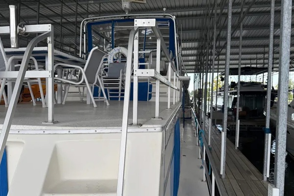 Leedle Lee 55ft Gibson Yacht For Sale
