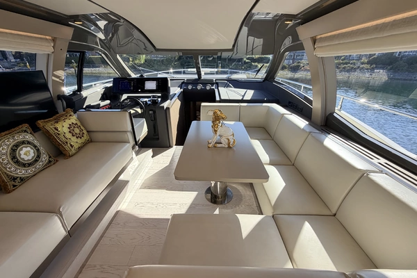 Ferretti Yachts 550 Fly Yacht For Sale