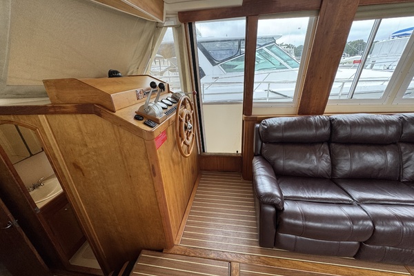 43ft Mainship Yacht For Sale