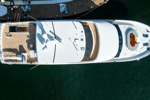 BELLA LISA 100ft Ocean Alexander Yacht For Sale