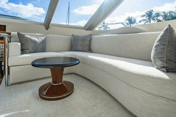 BELLA LISA 100ft Ocean Alexander Yacht For Sale