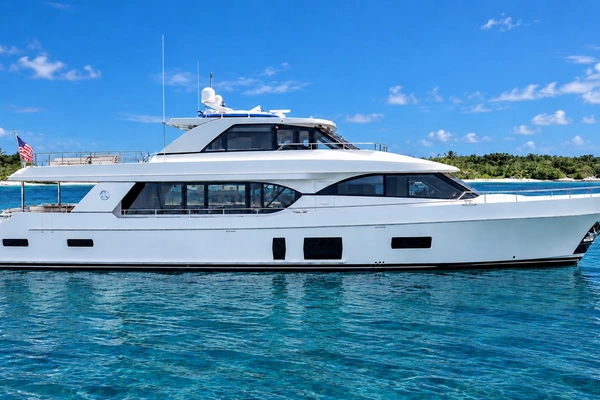 100' Ocean Alexander