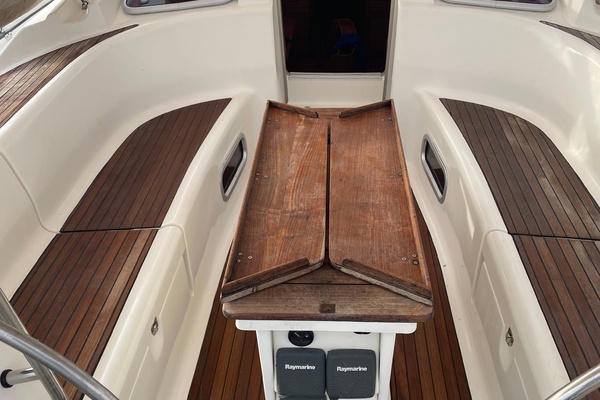 49ft Bavaria Yacht For Sale