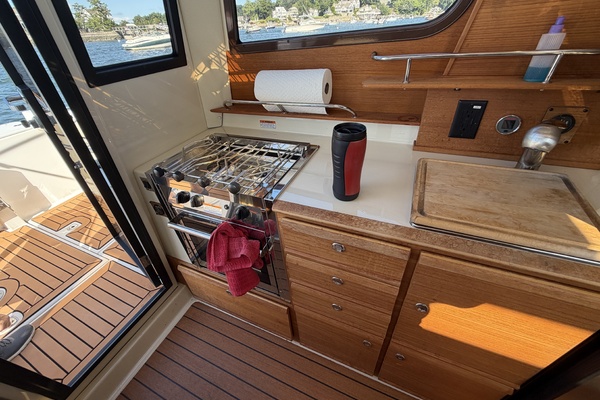 27ft Ranger Tugs Yacht For Sale