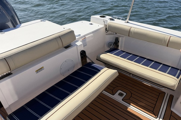 27ft Ranger Tugs Yacht For Sale