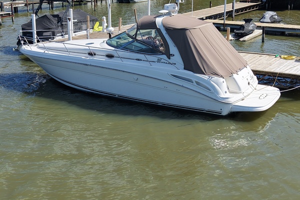 Lucy 36ft Sea Ray Yacht For Sale